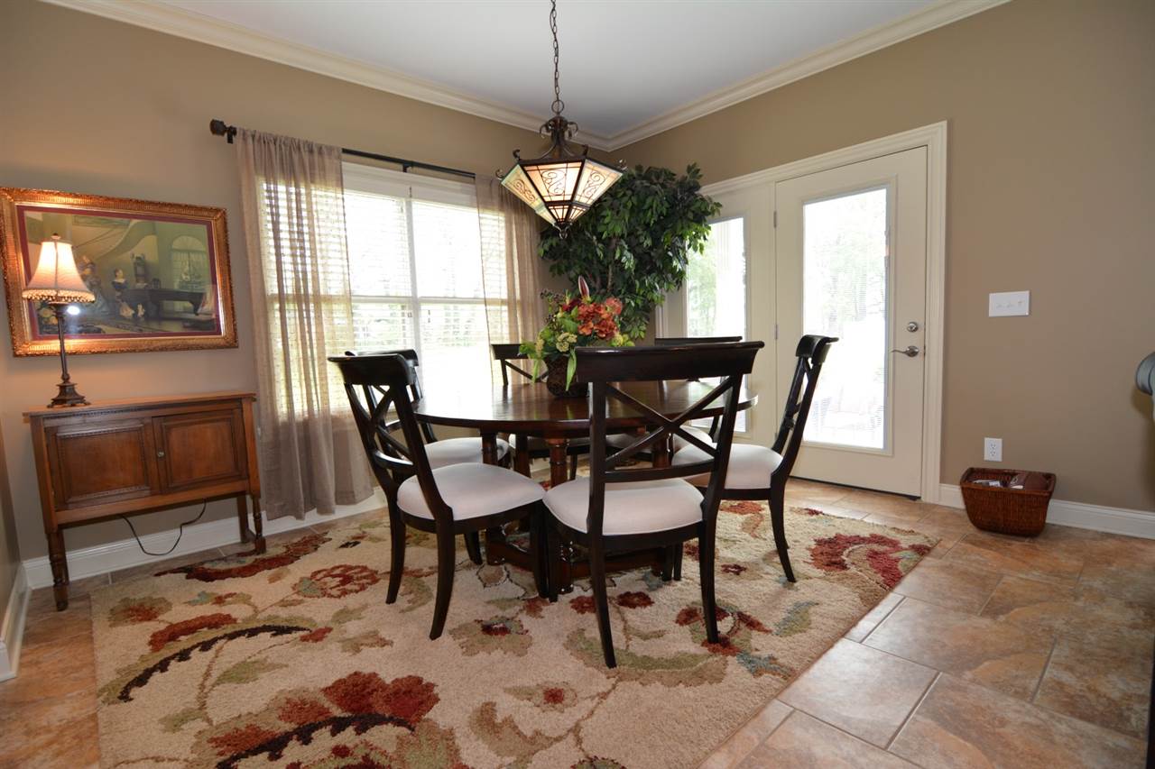 4695 Fieldcrest Place Cir, Newburgh, IN 47630 photo 7