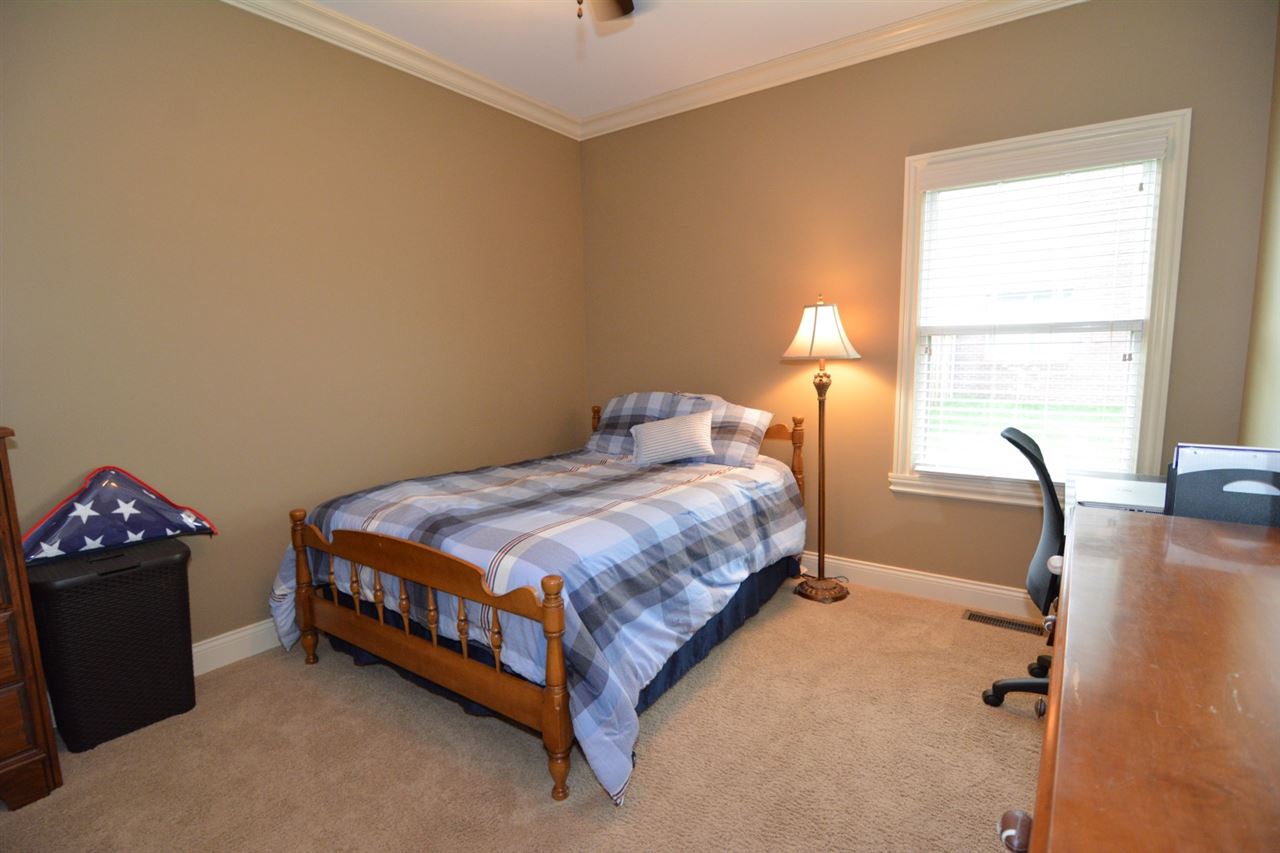 4695 Fieldcrest Place Cir, Newburgh, IN 47630 photo 21