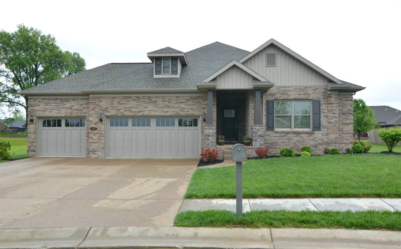 4695 Fieldcrest Place Cir, Newburgh, IN 47630 photo 1