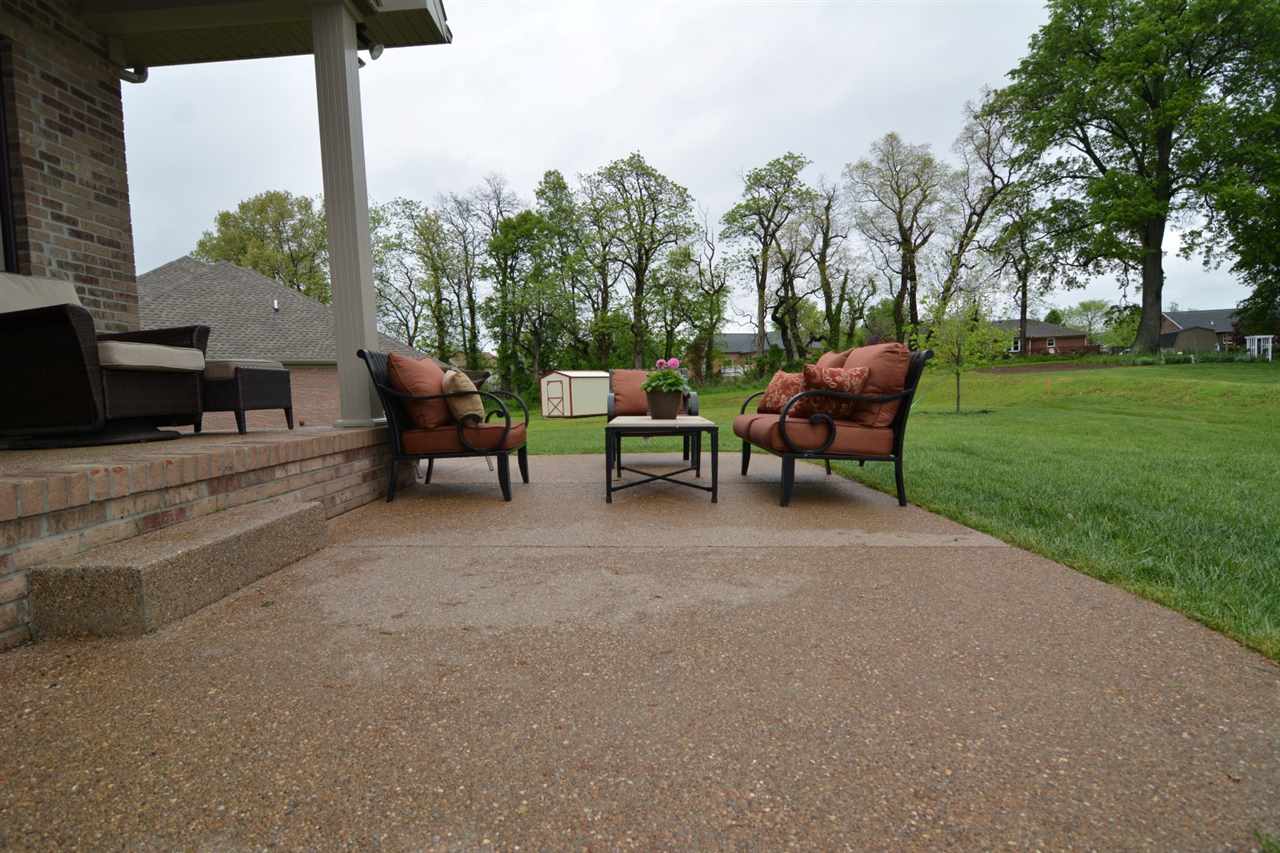 4695 Fieldcrest Place Cir, Newburgh, IN 47630 photo 25