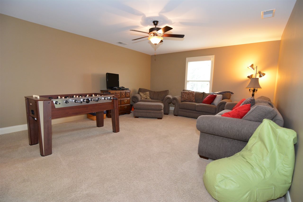 4695 Fieldcrest Place Cir, Newburgh, IN 47630 photo 23