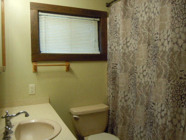 1011 S Main St, Goshen, IN 46526 photo 12