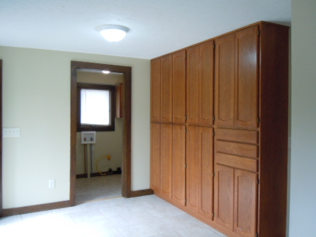 1011 S Main St, Goshen, IN 46526 photo 6