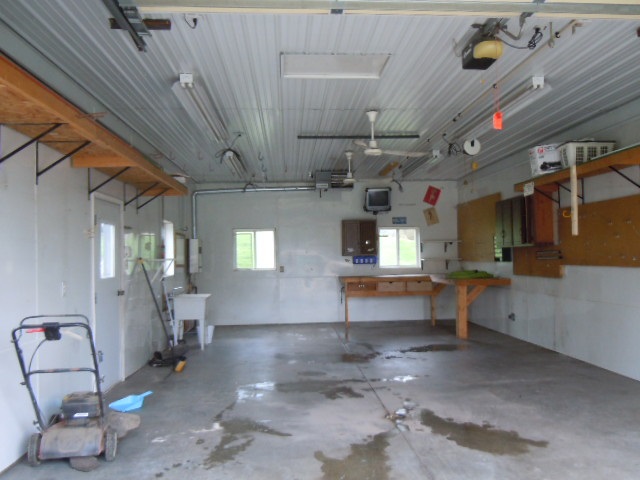 1011 S Main St, Goshen, IN 46526 photo 3