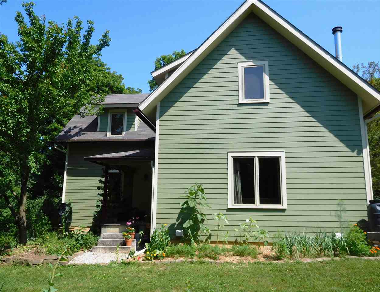 1468 N Hartstrait Rd, Bloomington, IN 47404 photo 1