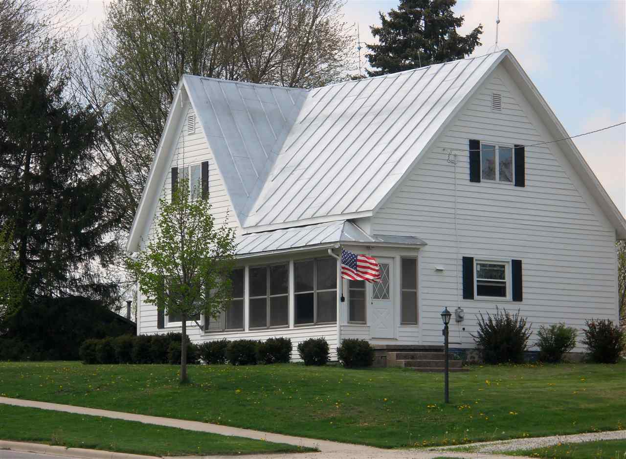 205 E Section St, Claypool, IN 46510 photo 1