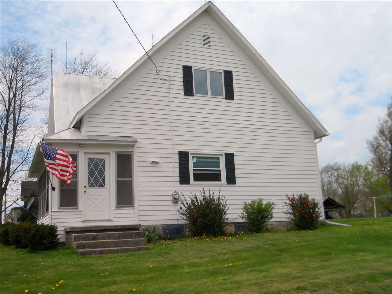 205 E Section St, Claypool, IN 46510 photo 17