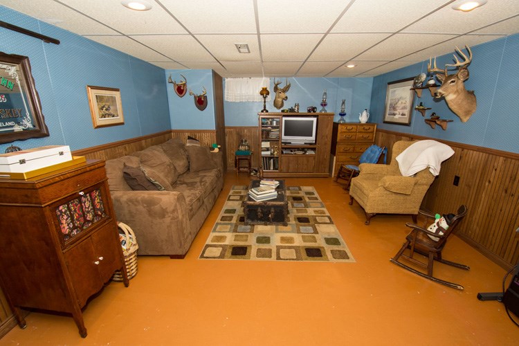 12860 Loop Ct, Granger, IN 46530 photo 24