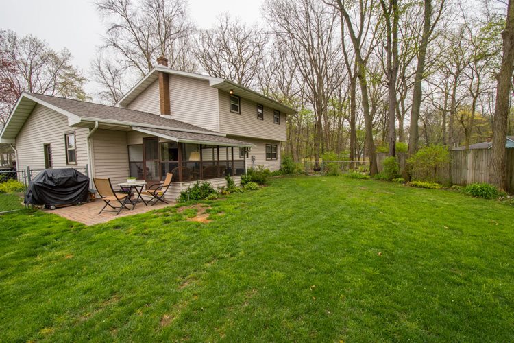 12860 Loop Ct, Granger, IN 46530 photo 33