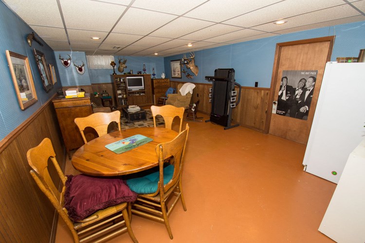 12860 Loop Ct, Granger, IN 46530 photo 25