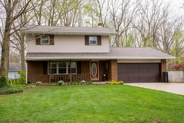 12860 Loop Ct, Granger, IN 46530 photo 1