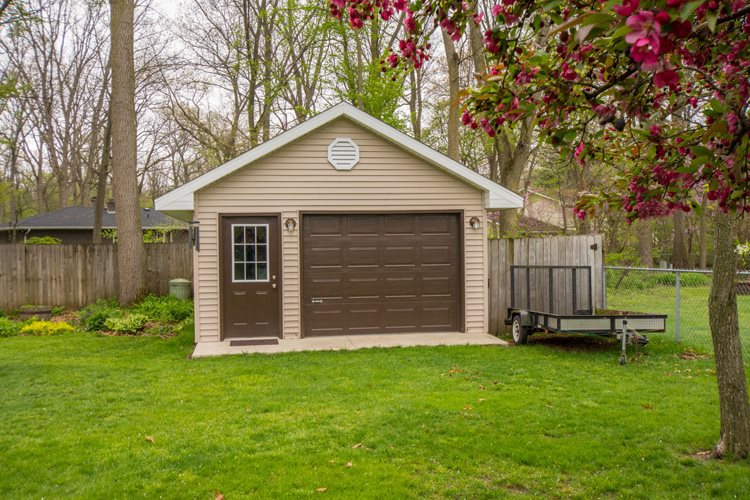 12860 Loop Ct, Granger, IN 46530 photo 35