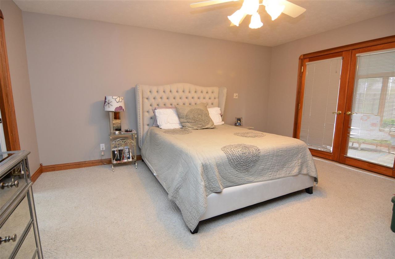 5626 Harmony Woods Ln, Evansville, IN 47720 photo 18