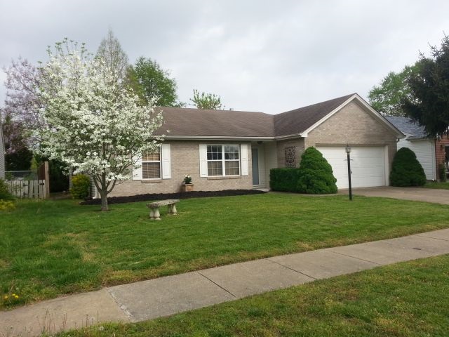 1738 Seasons Ridge Blvd, Evansville, IN 47715 photo 1