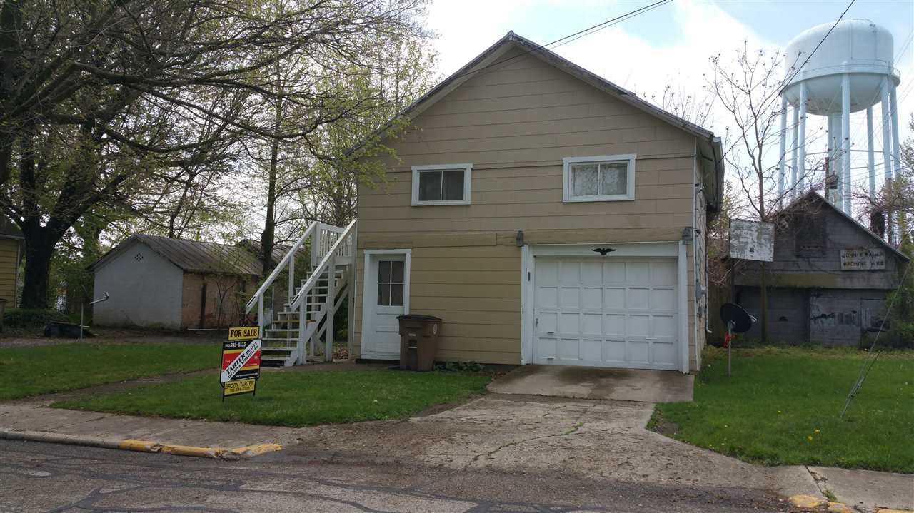 210 E Third St, Winchester, IN 47394 photo 1