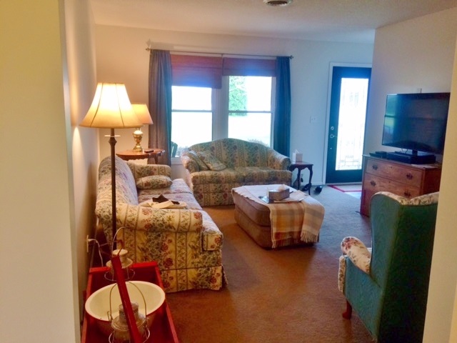 107 Sunset Shrs, Kendallville, IN 46755 photo 9