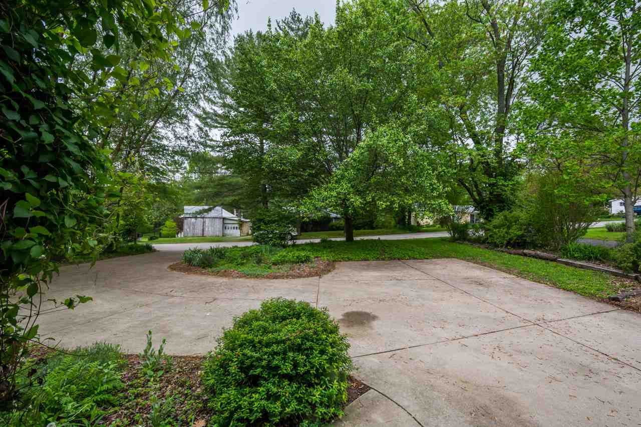 1543 S Maxwell St, Bloomington, IN 47401 photo 5
