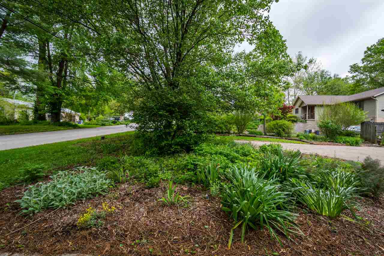 1543 S Maxwell St, Bloomington, IN 47401 photo 4