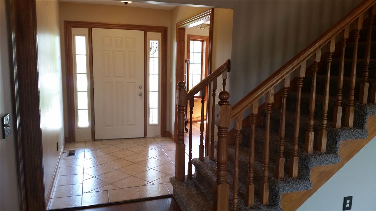409 Steeplechase Dr, Auburn, IN 46706 photo 15