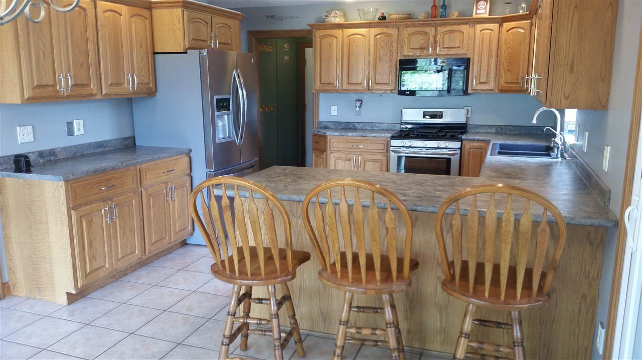 409 Steeplechase Dr, Auburn, IN 46706 photo 10