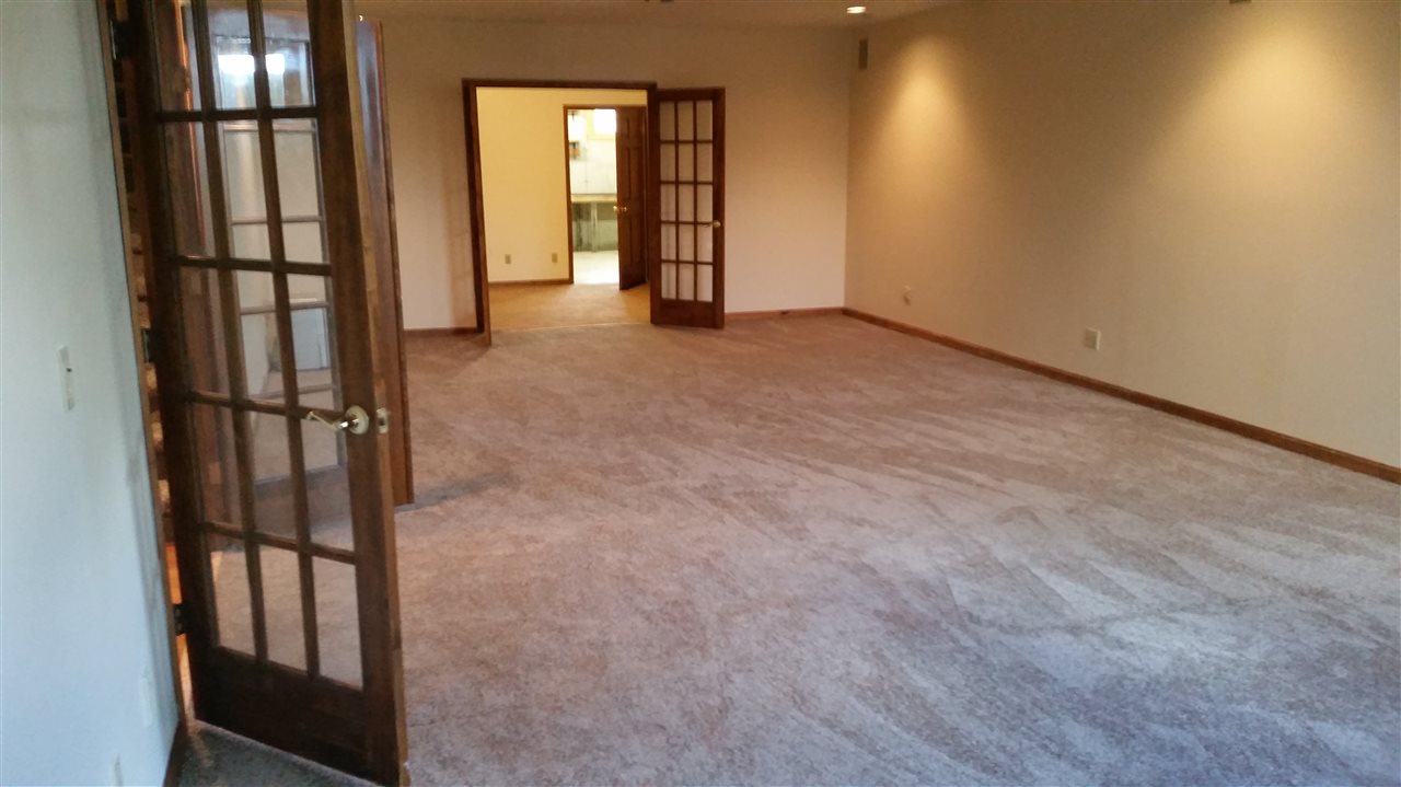 409 Steeplechase Dr, Auburn, IN 46706 photo 29