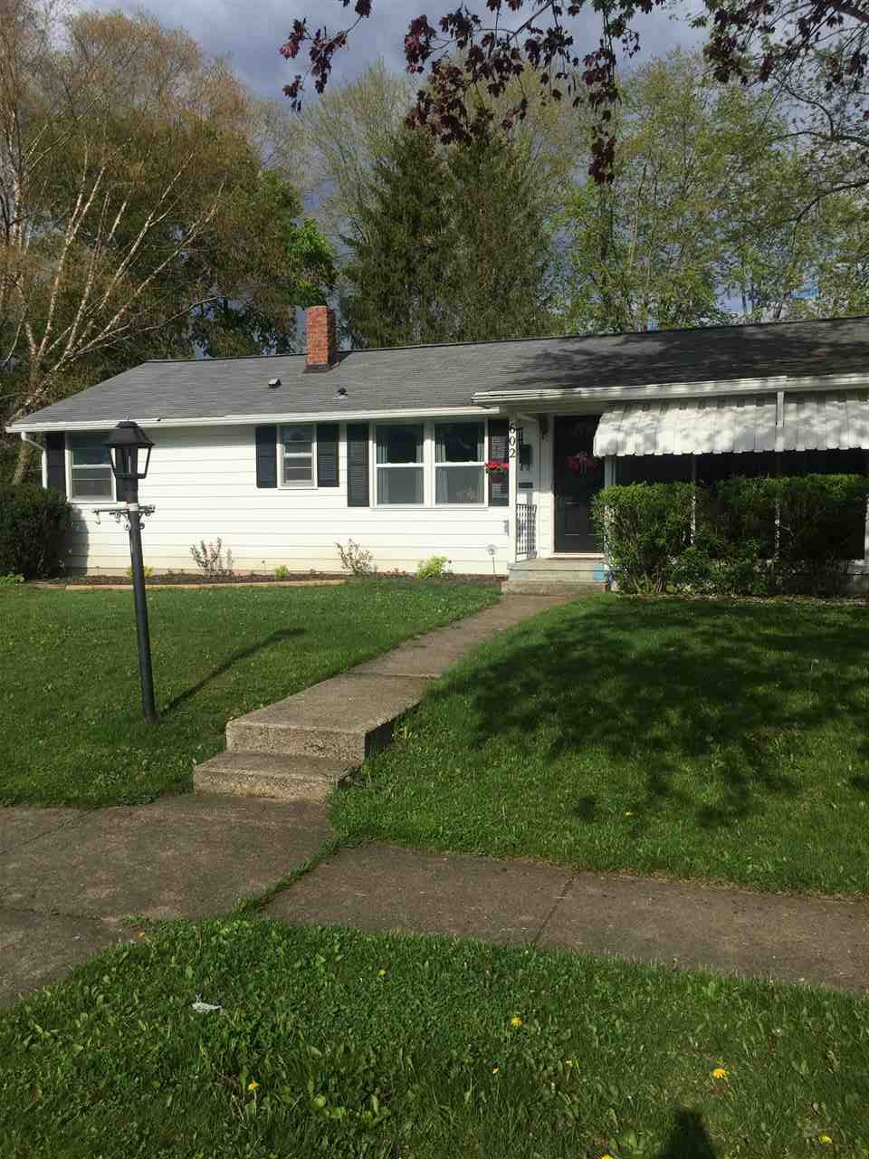602 N Cedar St, Auburn, IN 46706 photo 1