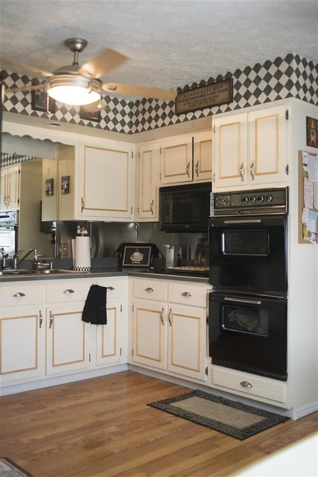 4251 N Thomas Rd, Bloomington, IN 47404 photo 18