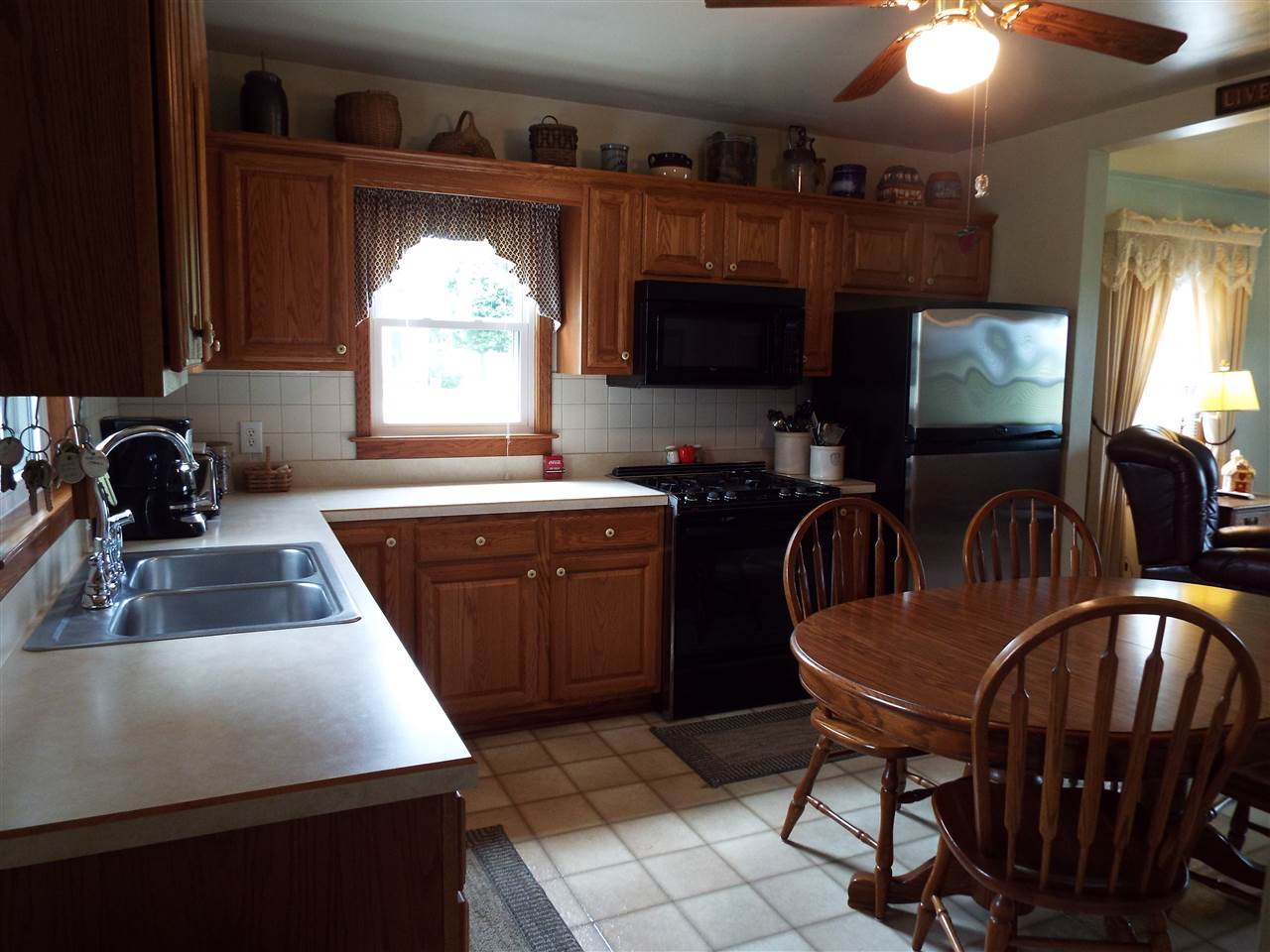 6335 E Baseline Rd, Evansville, IN 47725 photo 12