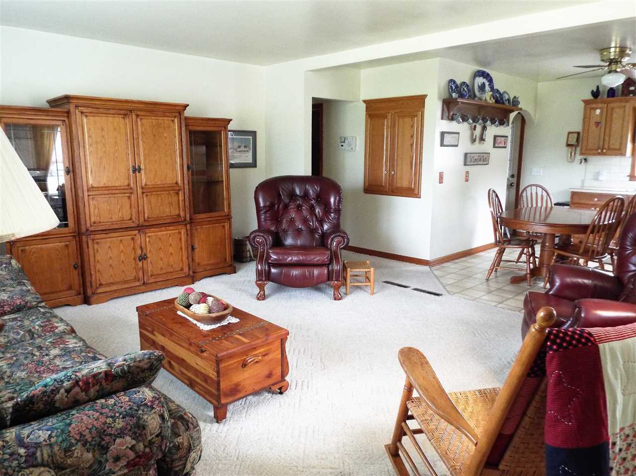 6335 E Baseline Rd, Evansville, IN 47725 photo 8
