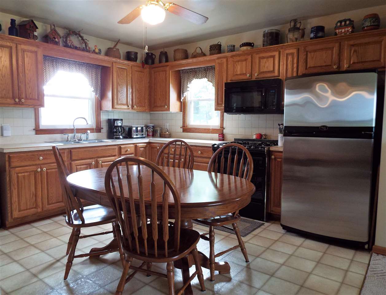6335 E Baseline Rd, Evansville, IN 47725 photo 10