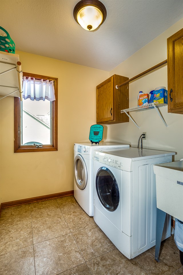 7884 E Gantony Dr, Fort Wayne, IN 46818 photo 15