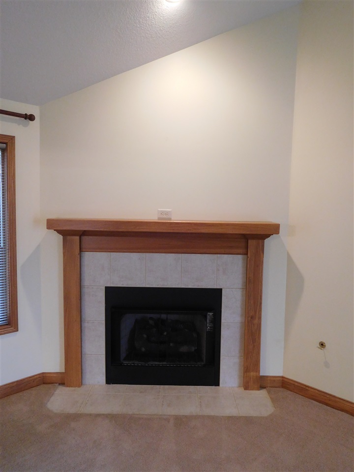 1510 Waynedale Dr, Garrett, IN 46738 photo 4