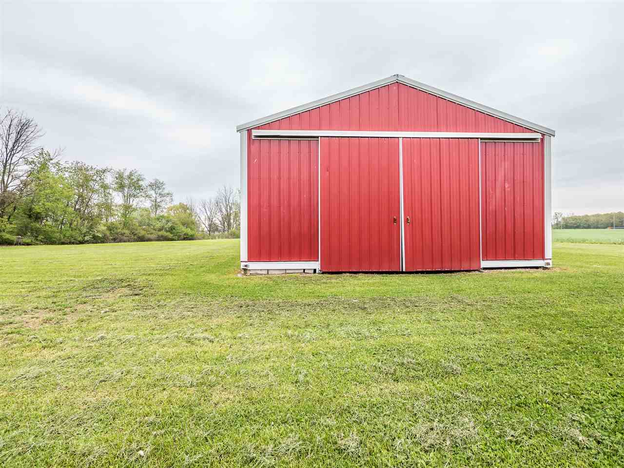 6091 County Road 36, Butler, IN 46721 photo 11