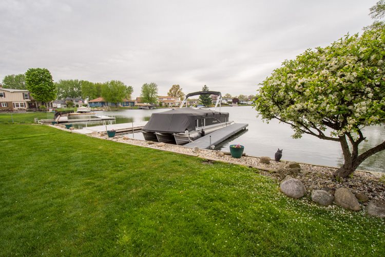 25215 Aqua Dr, Elkhart, IN 46514 photo 34