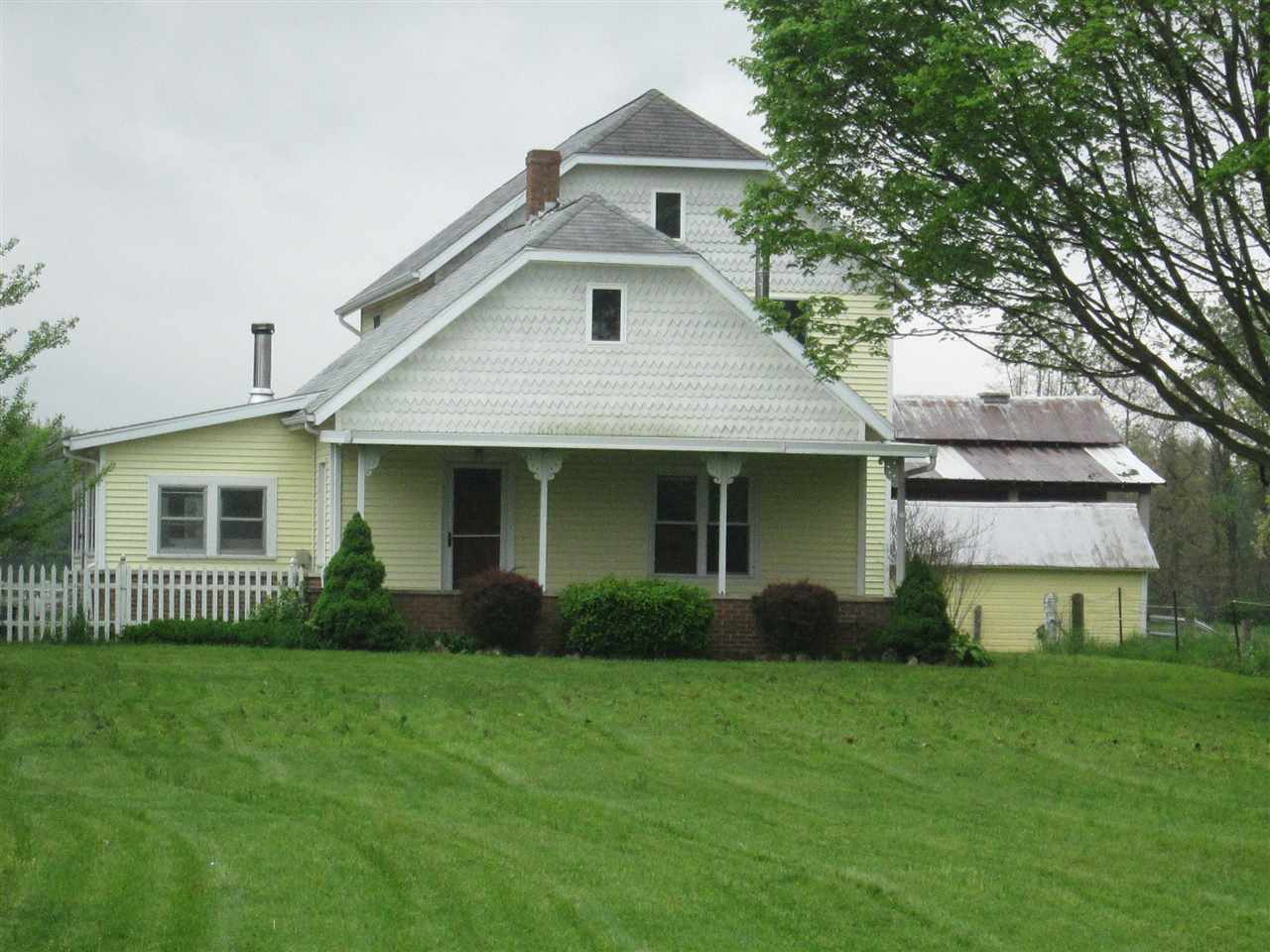 18647 10b Rd, Plymouth, IN 46563 photo 1