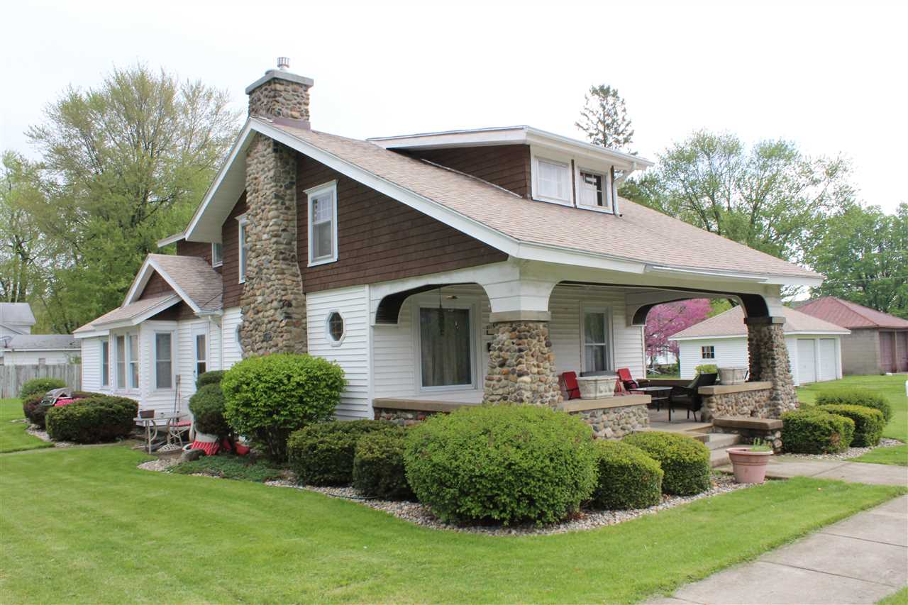 201 E Sunset Dr, Bourbon, IN 46504 photo 5