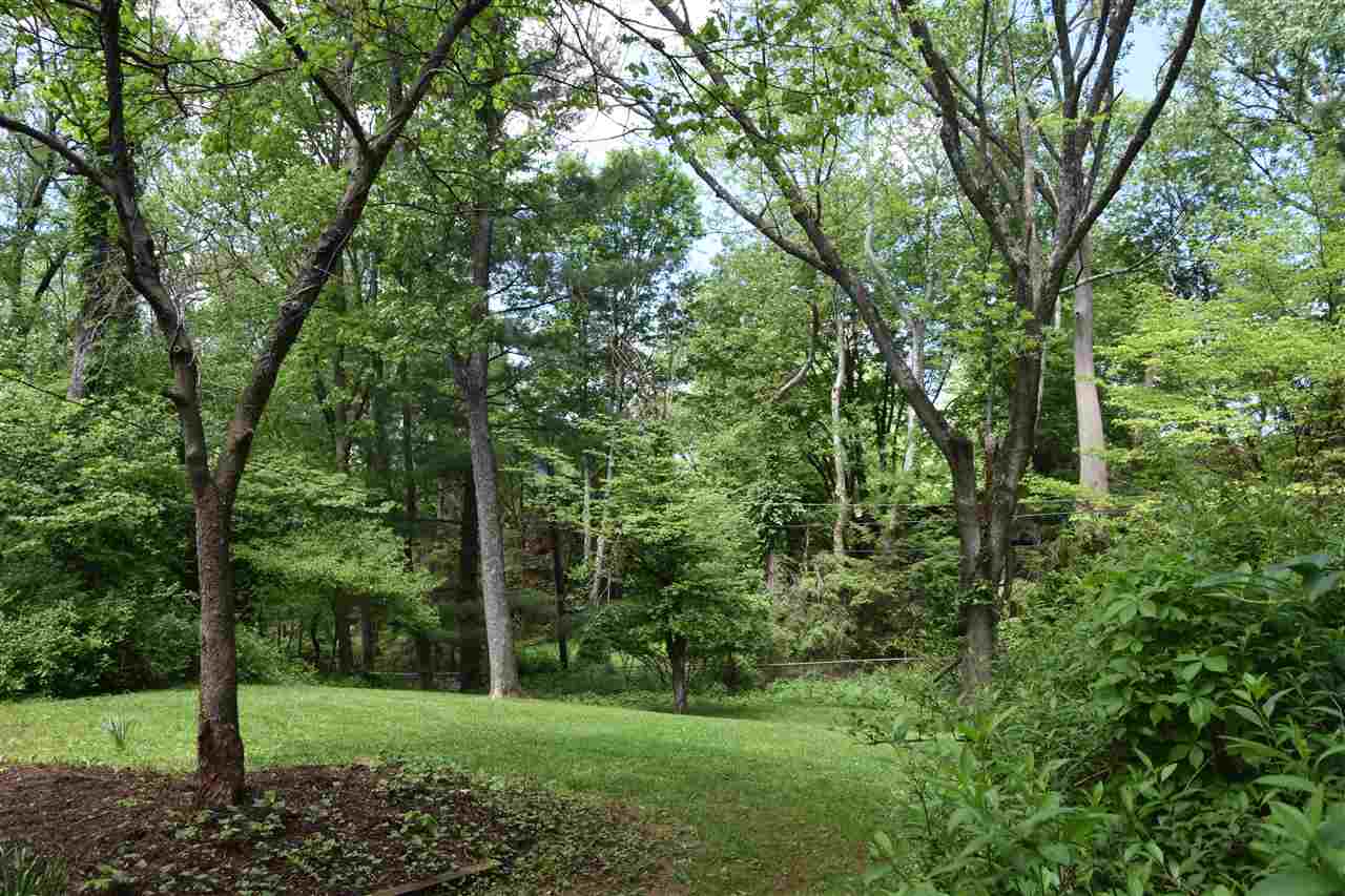 2303 E Wimbleton Ln, Bloomington, IN 47401 photo 21