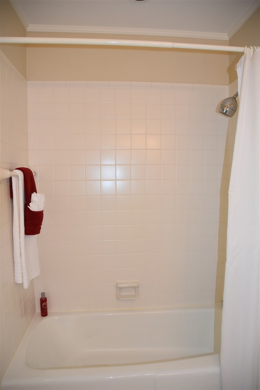 2303 E Wimbleton Ln, Bloomington, IN 47401 photo 13