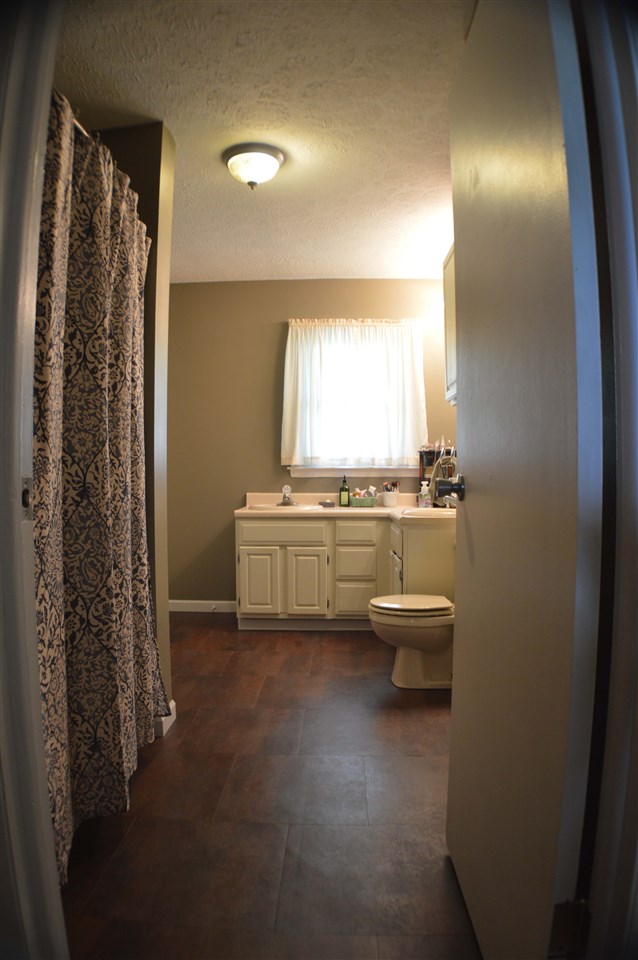 4150 W 3rd St, Bloomington, IN 47404 photo 20