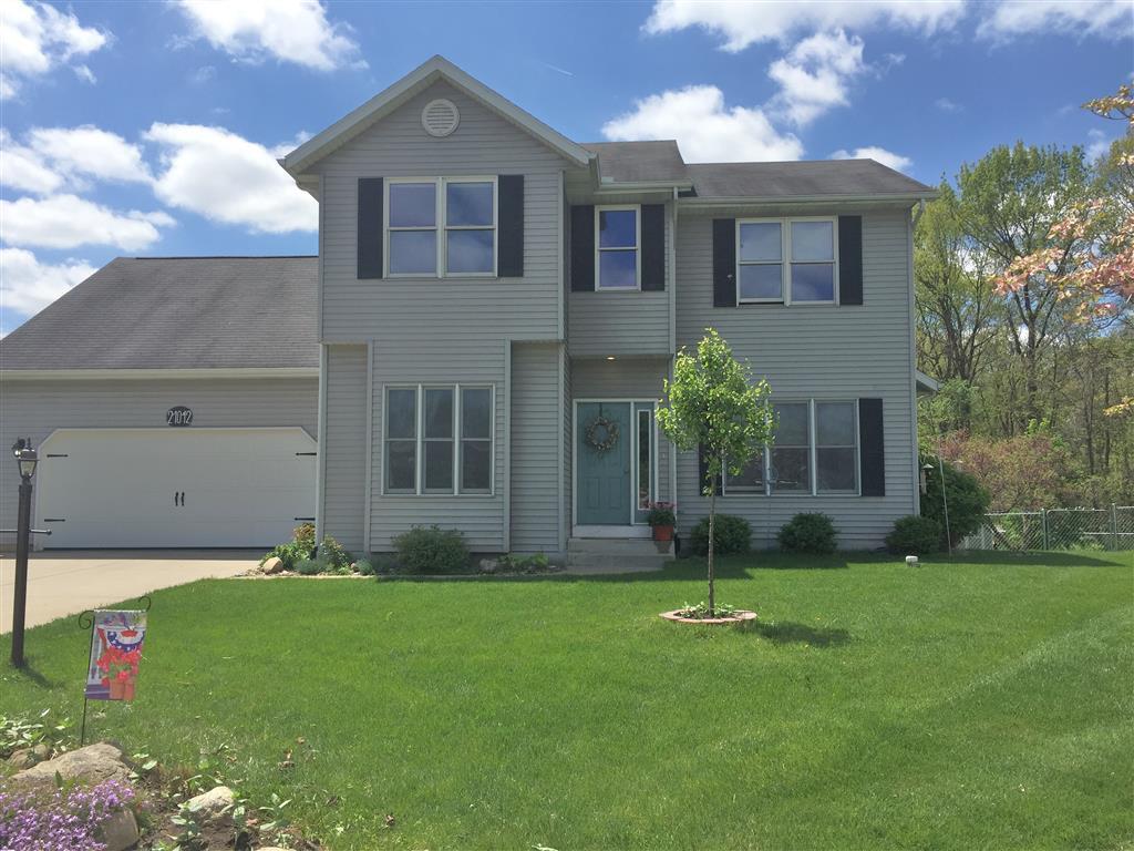 21042 Rivers Edge Dr, Goshen, IN 46528 photo 1