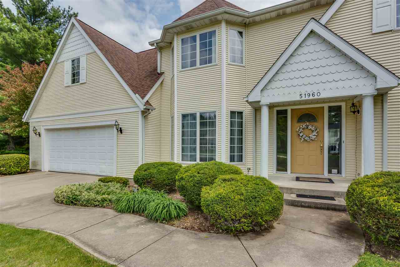 51960 Sand Pointe Ct, Granger, IN 46530 photo 3