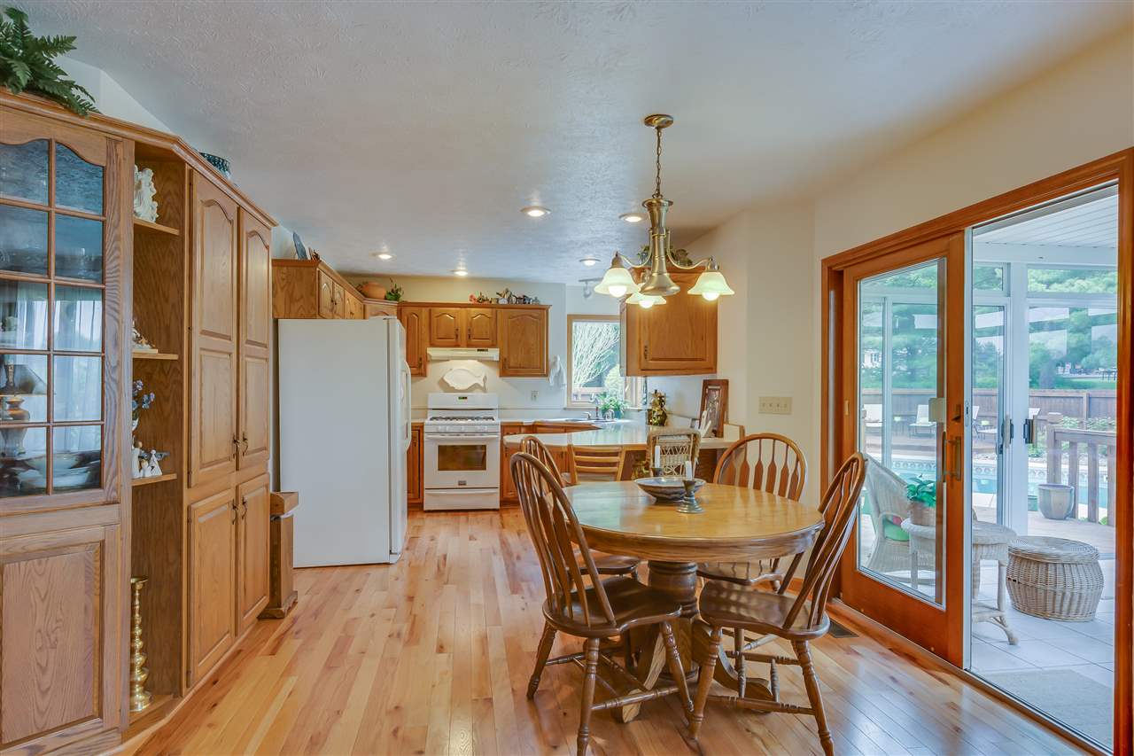 51960 Sand Pointe Ct, Granger, IN 46530 photo 14