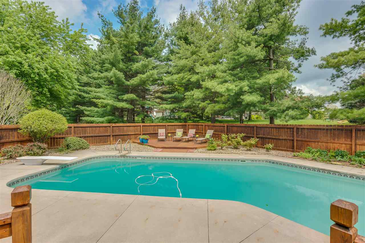 51960 Sand Pointe Ct, Granger, IN 46530 photo 6