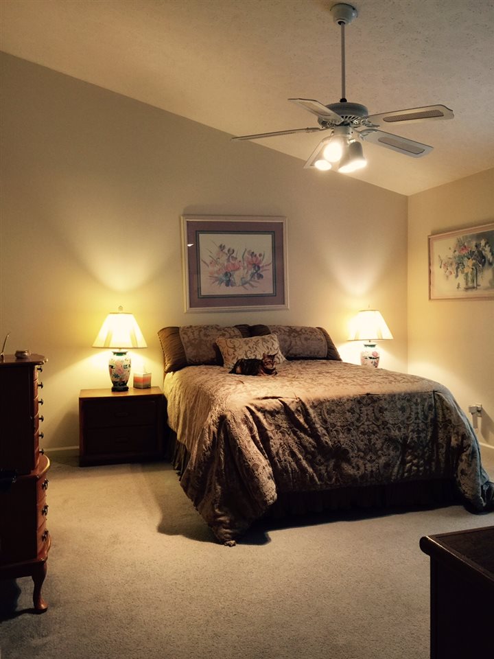 1012 E Heather Dr, Bloomington, IN 47401 photo 5