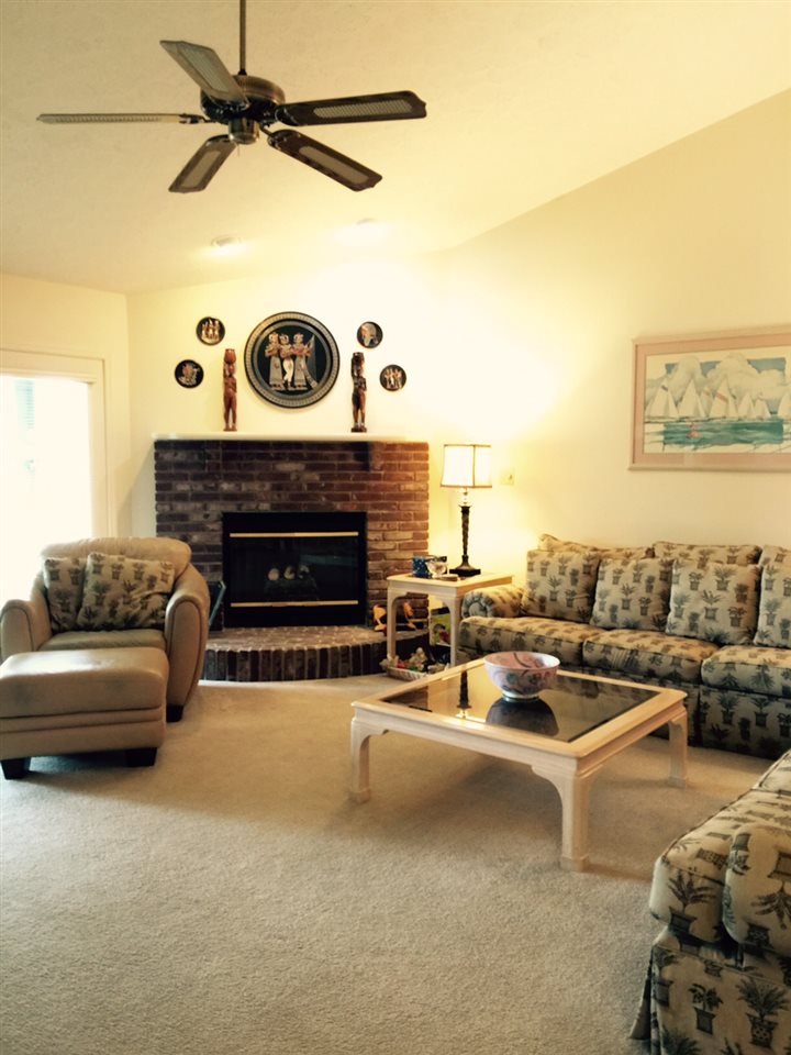 1012 E Heather Dr, Bloomington, IN 47401 photo 2