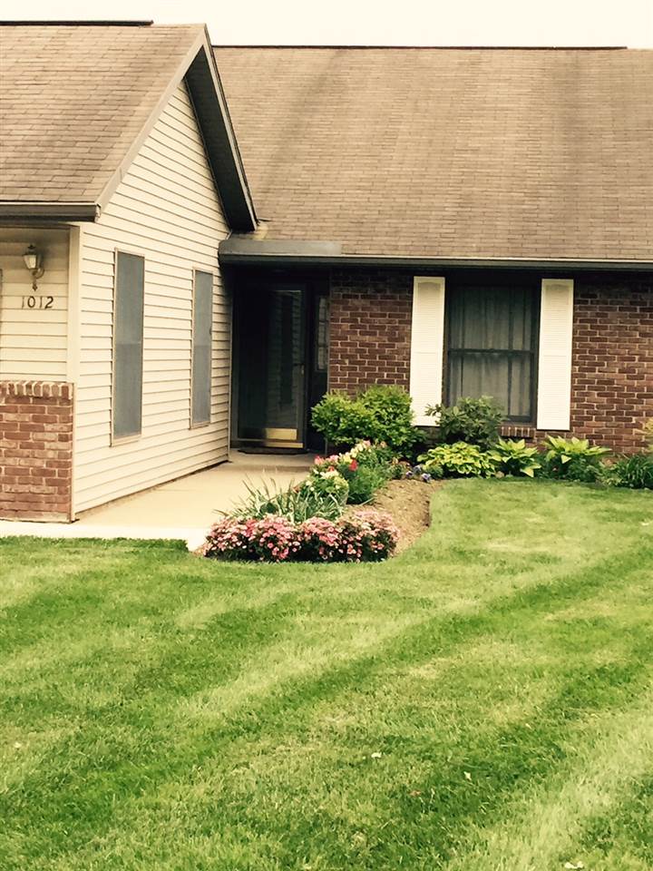 1012 E Heather Dr, Bloomington, IN 47401 photo 1