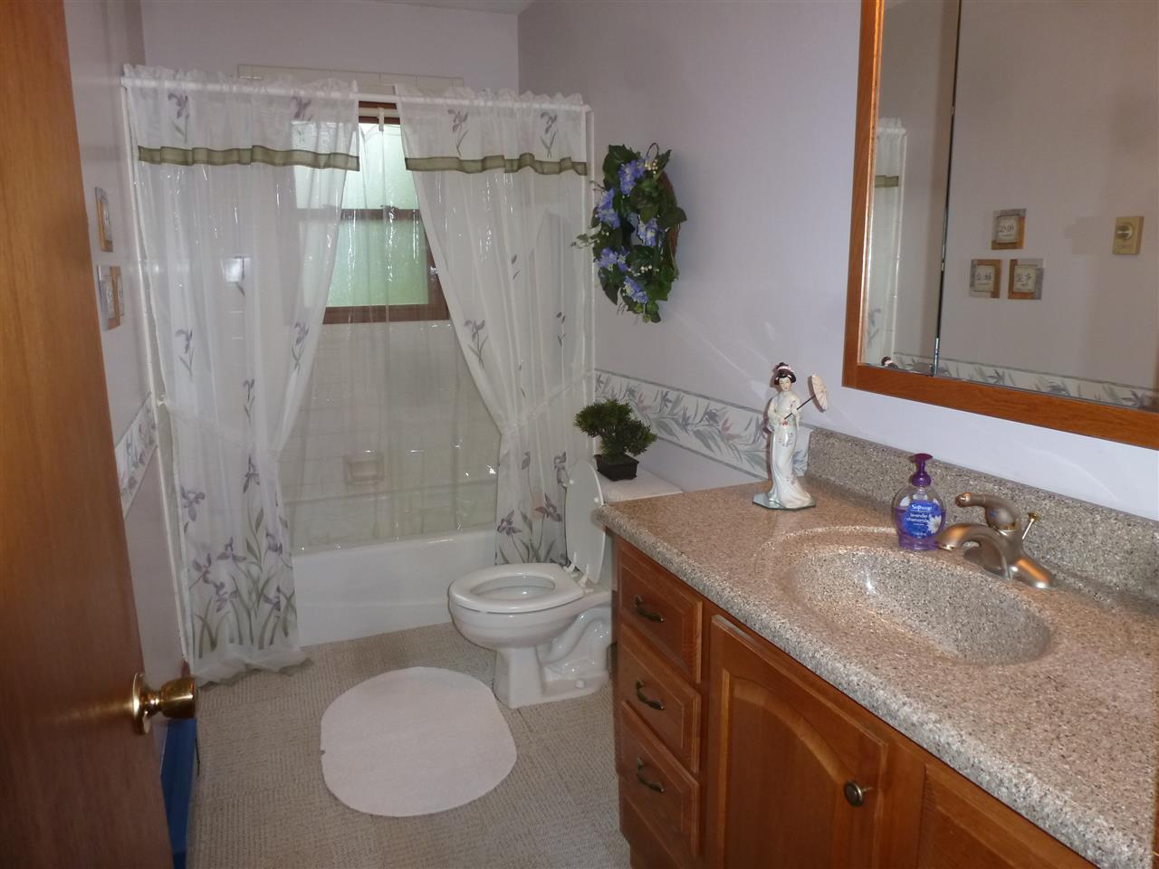 9547 E Marshall Dr, Galveston, IN 46932 photo 13