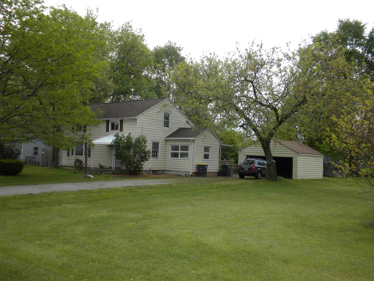 4312 E Paulding Rd, Fort Wayne, IN 46816 photo 2