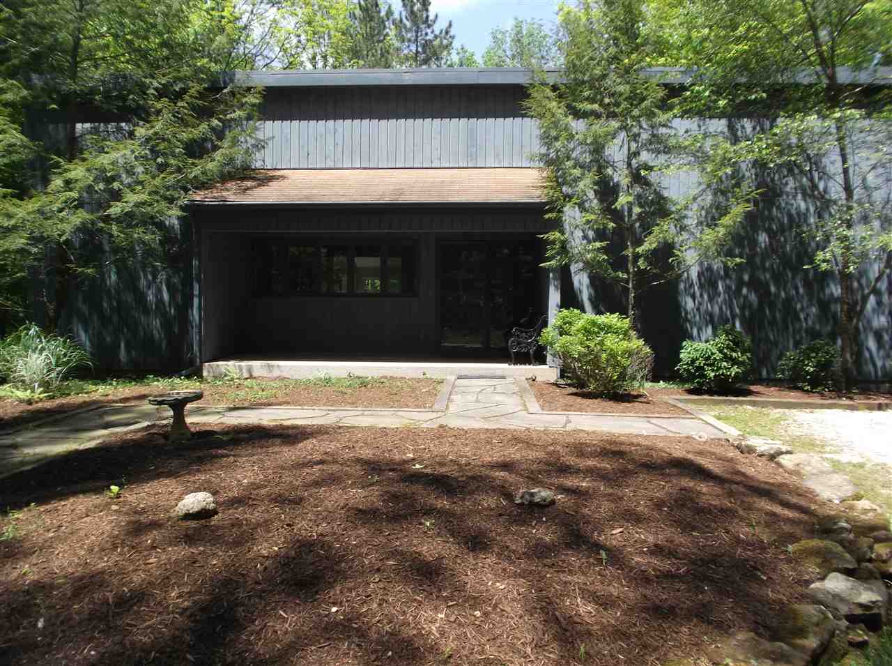 5396 E Boshears Rd, Bloomington, IN 47408 photo 2