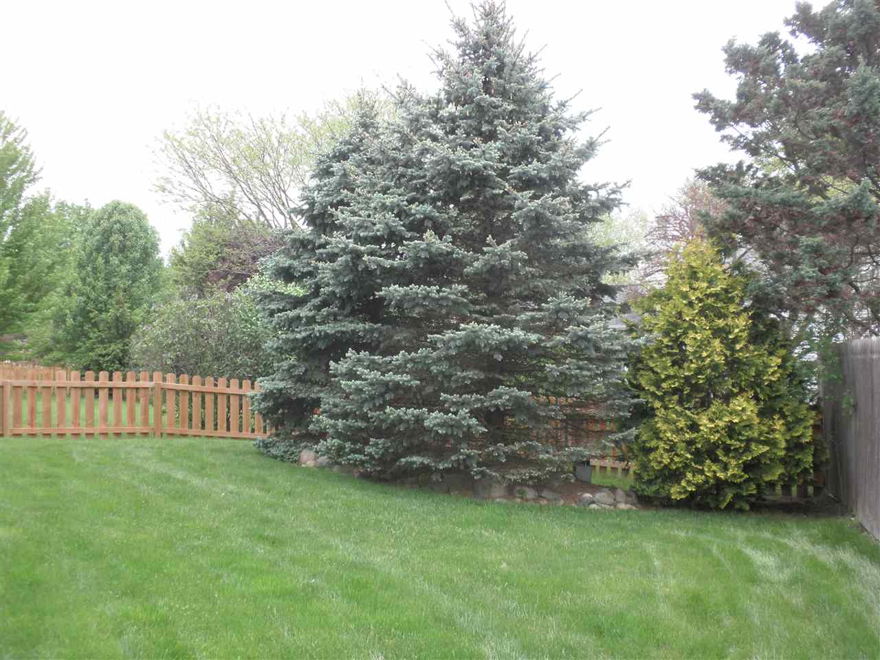 6421 Benham Dr, Fort Wayne, IN 46815 photo 10